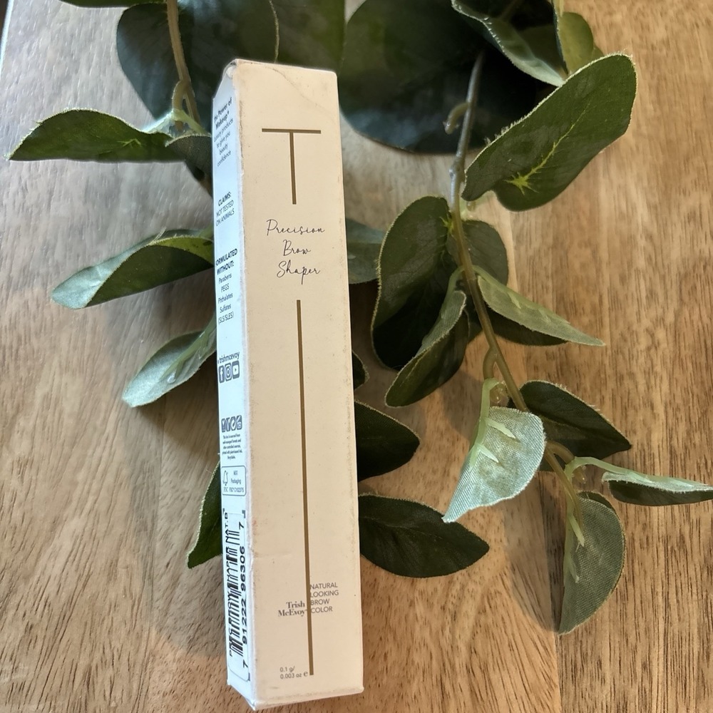 Trish McEvoy Precision Brow Shaper Natural Brunette Eyebrow Pencil